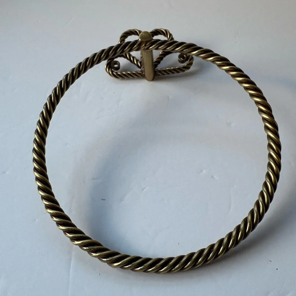 NWOT Anthropologie Francis Towel Ring
